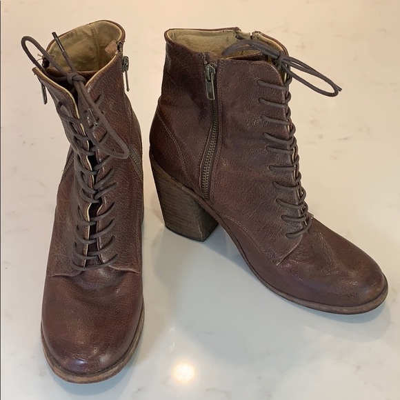 Frye high cut ankle boots size 9.5